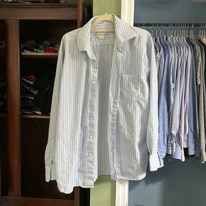 Men’s long sleeve button down shirt